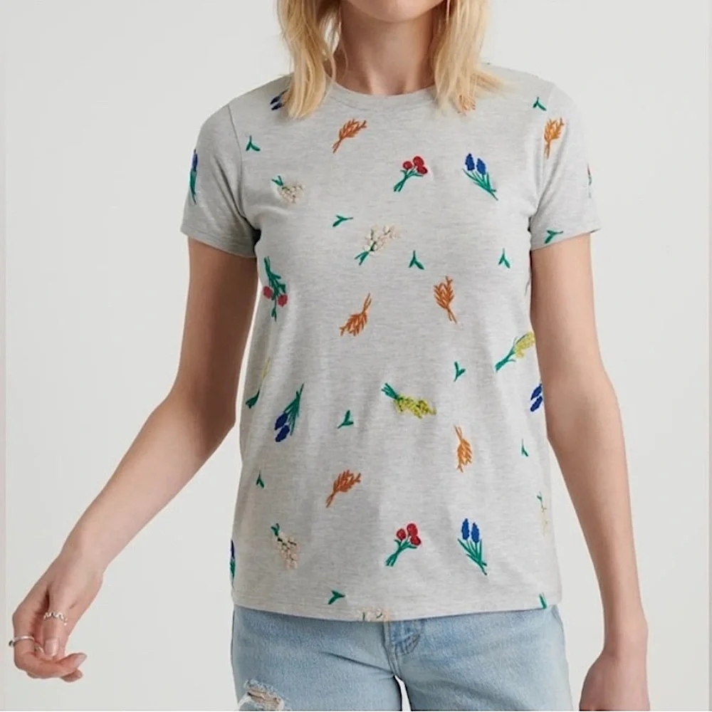 Lucky Brand Heather Grey Embroidered Florals Shirt Size Medium - Picture 8 of 15